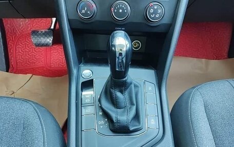 Volkswagen Taos, 2021 год, 1 640 000 рублей, 12 фотография