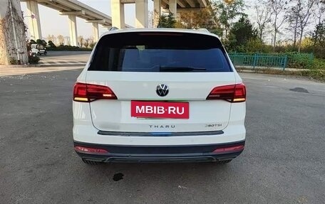 Volkswagen Taos, 2021 год, 1 640 000 рублей, 5 фотография