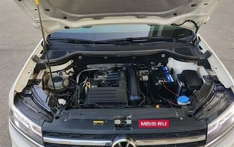 Volkswagen Taos, 2021 год, 1 640 000 рублей, 18 фотография