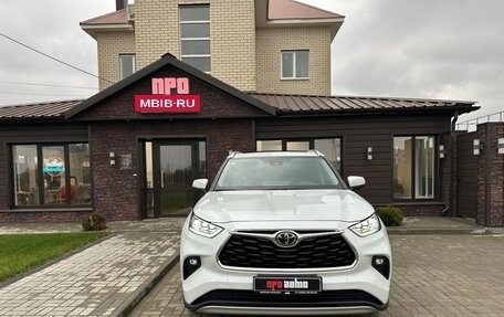 Toyota Highlander, 2025 год, 6 200 000 рублей, 3 фотография