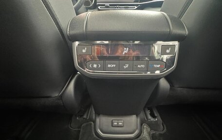 Toyota Highlander, 2025 год, 6 200 000 рублей, 10 фотография