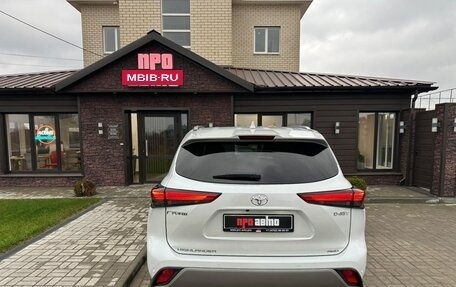 Toyota Highlander, 2025 год, 6 200 000 рублей, 6 фотография