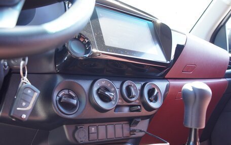 Toyota Hilux VIII, 2025 год, 10 290 000 рублей, 13 фотография