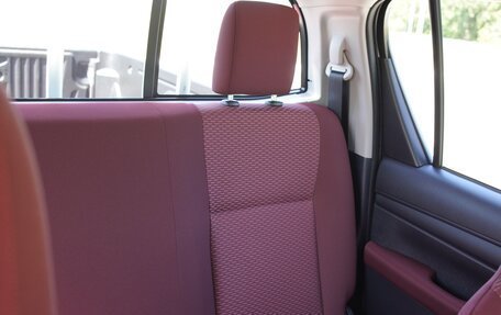 Toyota Hilux VIII, 2025 год, 10 290 000 рублей, 18 фотография