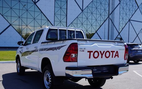 Toyota Hilux VIII, 2025 год, 10 290 000 рублей, 9 фотография