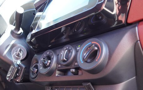 Toyota Hilux VIII, 2025 год, 10 290 000 рублей, 24 фотография