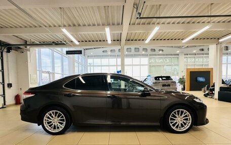 Toyota Camry, 2018 год, 2 899 900 рублей, 7 фотография