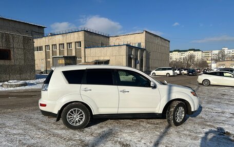 Mitsubishi Outlander III рестайлинг 3, 2012 год, 1 250 000 рублей, 17 фотография