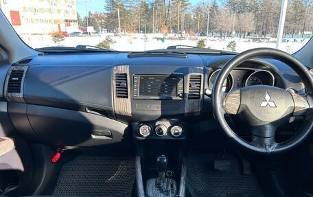 Mitsubishi Outlander III рестайлинг 3, 2012 год, 1 250 000 рублей, 16 фотография