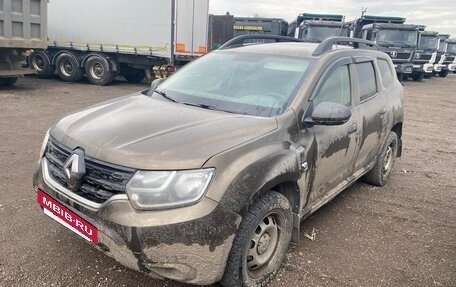 Renault Duster, 2022 год, 2 100 000 рублей, 2 фотография