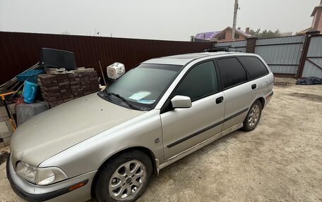 Volvo V40 I, 2001 год, 300 000 рублей, 2 фотография