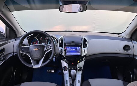 Chevrolet Cruze II, 2013 год, 650 000 рублей, 10 фотография