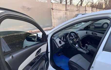 Chevrolet Cruze II, 2013 год, 650 000 рублей, 9 фотография