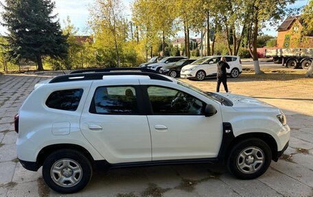 Dacia Duster II, 2020 год, 1 995 000 рублей, 2 фотография