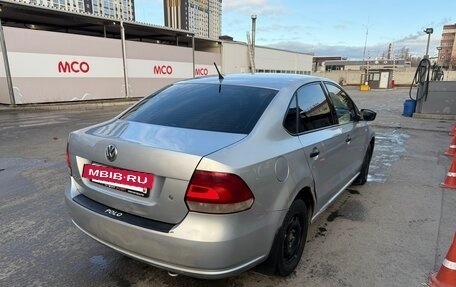 Volkswagen Polo VI (EU Market), 2011 год, 390 000 рублей, 5 фотография