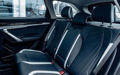 Geely Atlas, 2025 год, 3 680 019 рублей, 12 фотография