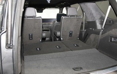 Cadillac Escalade V, 2025 год, 23 955 730 рублей, 6 фотография