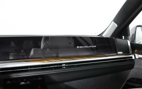 Cadillac Escalade V, 2025 год, 23 278 730 рублей, 14 фотография