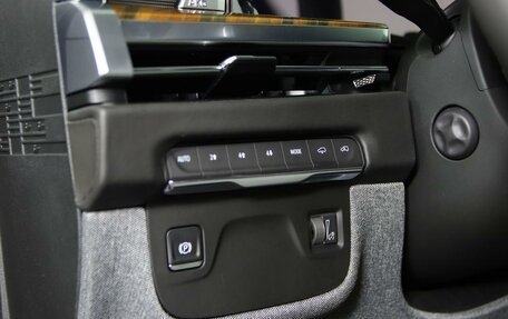 Cadillac Escalade V, 2025 год, 23 278 730 рублей, 16 фотография