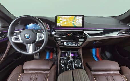 BMW 5 серия, 2022 год, 4 600 000 рублей, 8 фотография