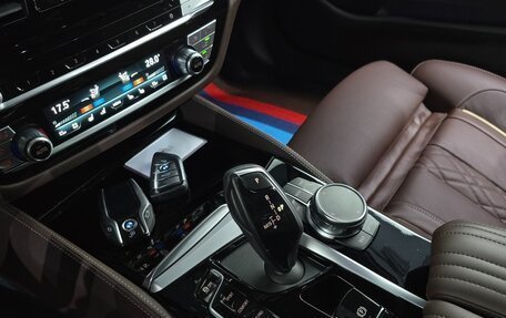 BMW 5 серия, 2022 год, 4 600 000 рублей, 10 фотография