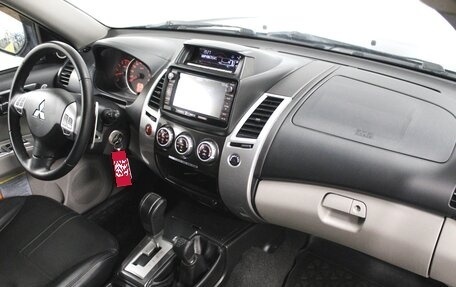 Mitsubishi Pajero Sport II рестайлинг, 2014 год, 1 690 000 рублей, 7 фотография