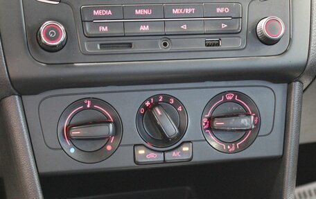 Volkswagen Polo VI (EU Market), 2014 год, 375 000 рублей, 13 фотография