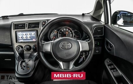 Toyota Ractis II, 2011 год, 900 000 рублей, 9 фотография