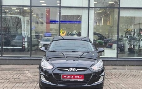 Hyundai Solaris II рестайлинг, 2012 год, 770 000 рублей, 2 фотография
