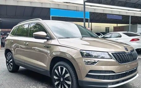 Skoda Karoq I, 2021 год, 1 855 000 рублей, 3 фотография