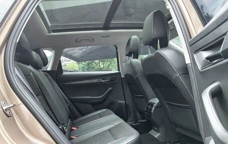 Skoda Karoq I, 2021 год, 1 855 000 рублей, 6 фотография