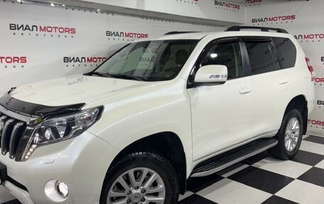 Toyota Land Cruiser Prado 150 рестайлинг 2, 2016 год, 4 230 000 рублей, 1 фотография