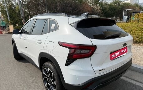 Chevrolet Trax, 2023 год, 1 950 000 рублей, 6 фотография