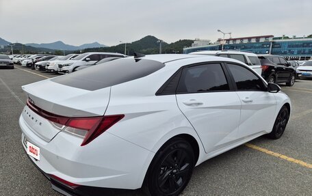 Hyundai Avante, 2022 год, 1 850 000 рублей, 4 фотография