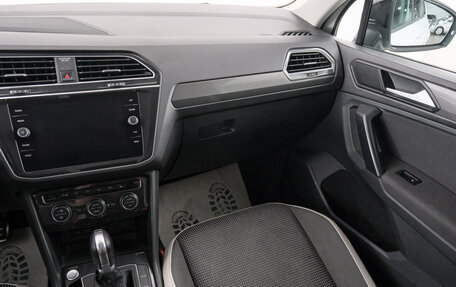 Volkswagen Tiguan II, 2019 год, 2 549 000 рублей, 12 фотография