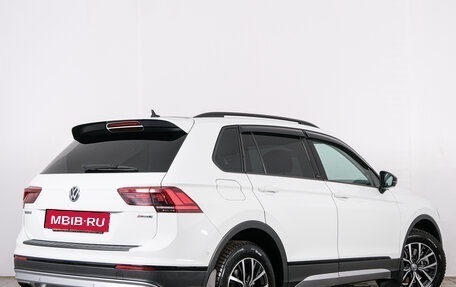 Volkswagen Tiguan II, 2019 год, 2 549 000 рублей, 7 фотография
