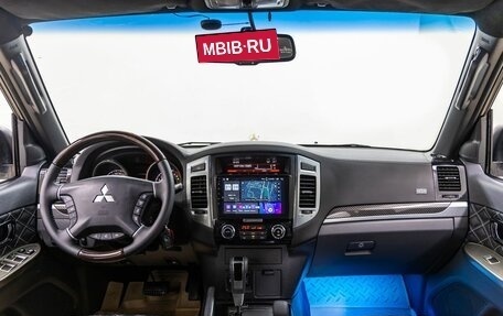 Mitsubishi Pajero IV, 2019 год, 4 078 000 рублей, 14 фотография