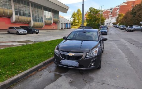 Chevrolet Cruze II, 2013 год, 885 000 рублей, 4 фотография