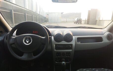 Renault Logan I, 2010 год, 450 000 рублей, 6 фотография