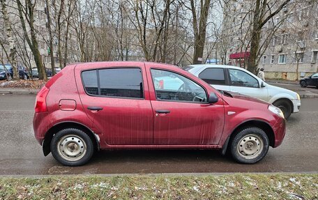 Renault Sandero I, 2010 год, 485 000 рублей, 2 фотография