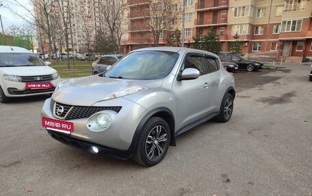 Nissan Juke II, 2011 год, 870 000 рублей, 11 фотография