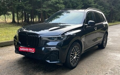 BMW X7, 2021 год, 8 300 000 рублей, 3 фотография