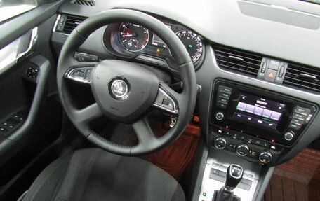 Skoda Octavia, 2014 год, 1 050 000 рублей, 13 фотография