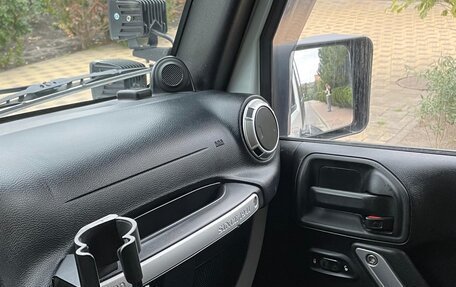 Jeep Wrangler, 2011 год, 2 950 000 рублей, 23 фотография