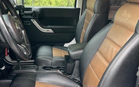 Jeep Wrangler, 2011 год, 2 950 000 рублей, 21 фотография