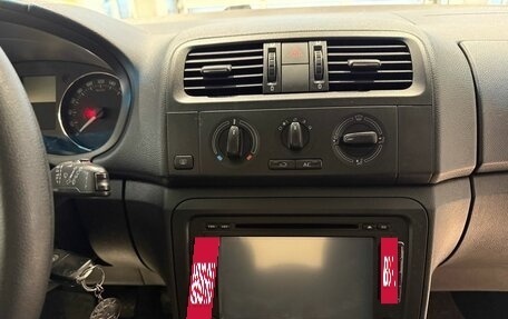 Skoda Fabia II, 2014 год, 589 000 рублей, 19 фотография