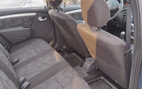 Renault Logan I, 2011 год, 600 000 рублей, 10 фотография