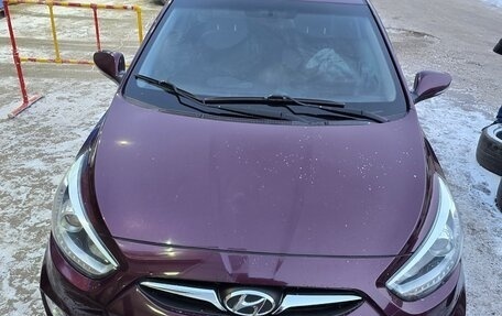 Hyundai Solaris II рестайлинг, 2014 год, 925 550 рублей, 1 фотография