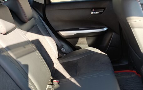 Suzuki Escudo IV, 2018 год, 2 100 000 рублей, 9 фотография