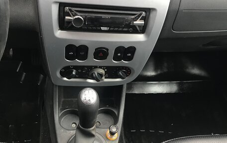 Renault Logan I, 2010 год, 215 000 рублей, 8 фотография